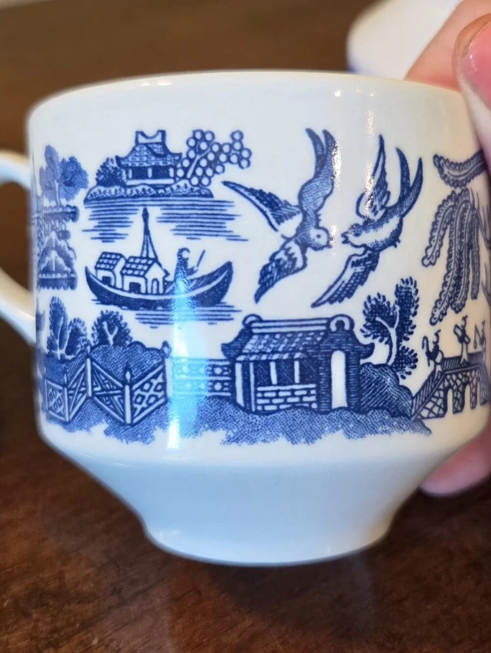 Set of 3 Vtg Churchill Blue Willow Tea/Coffee Cups Made in England Traditional